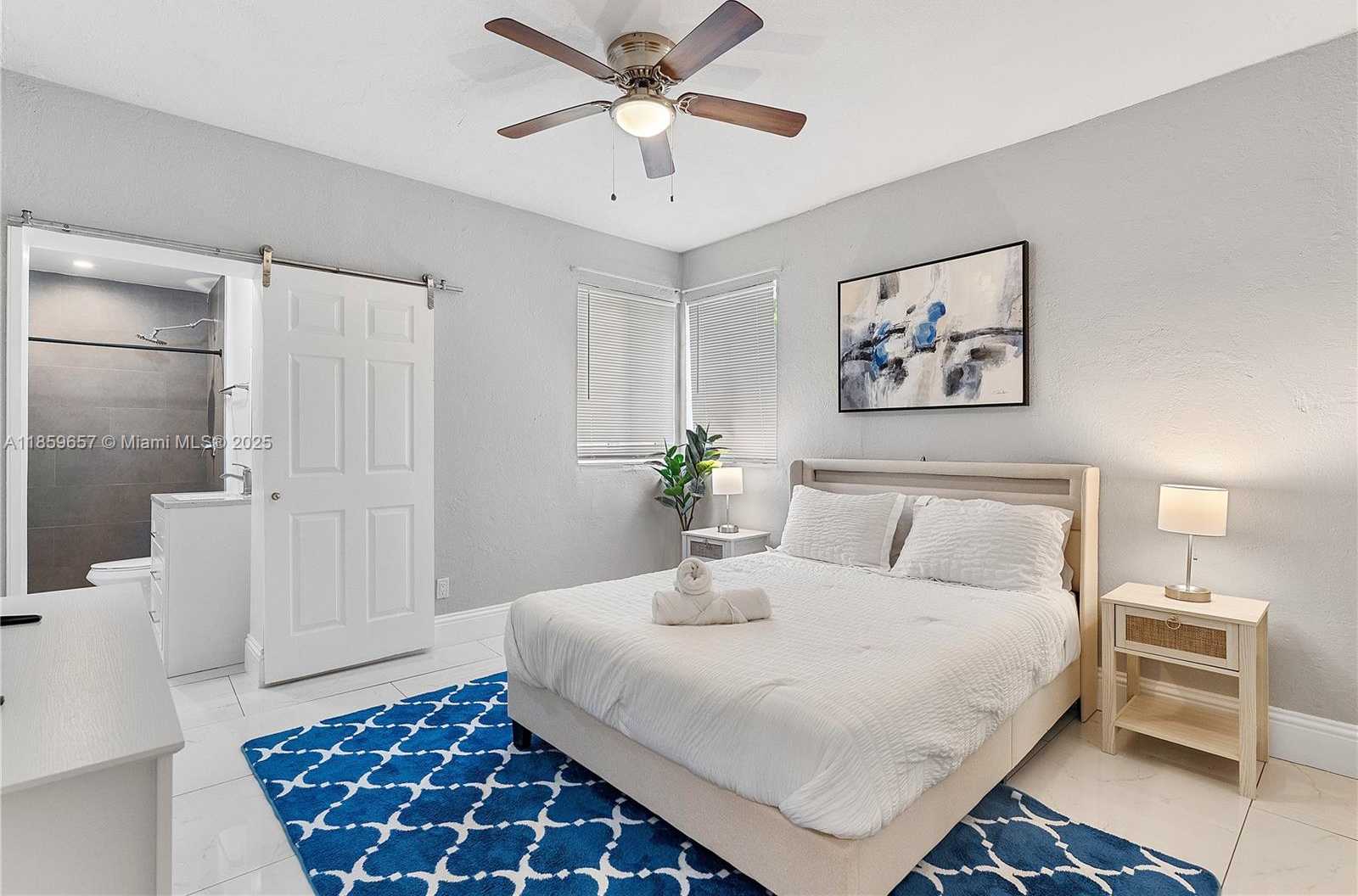 Small Image of 2227 CODY ST, Hollywood Number 11