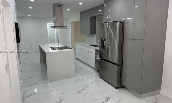 Small Image of 10500 NORTH WEST 2ND CT, Plantation Number 10