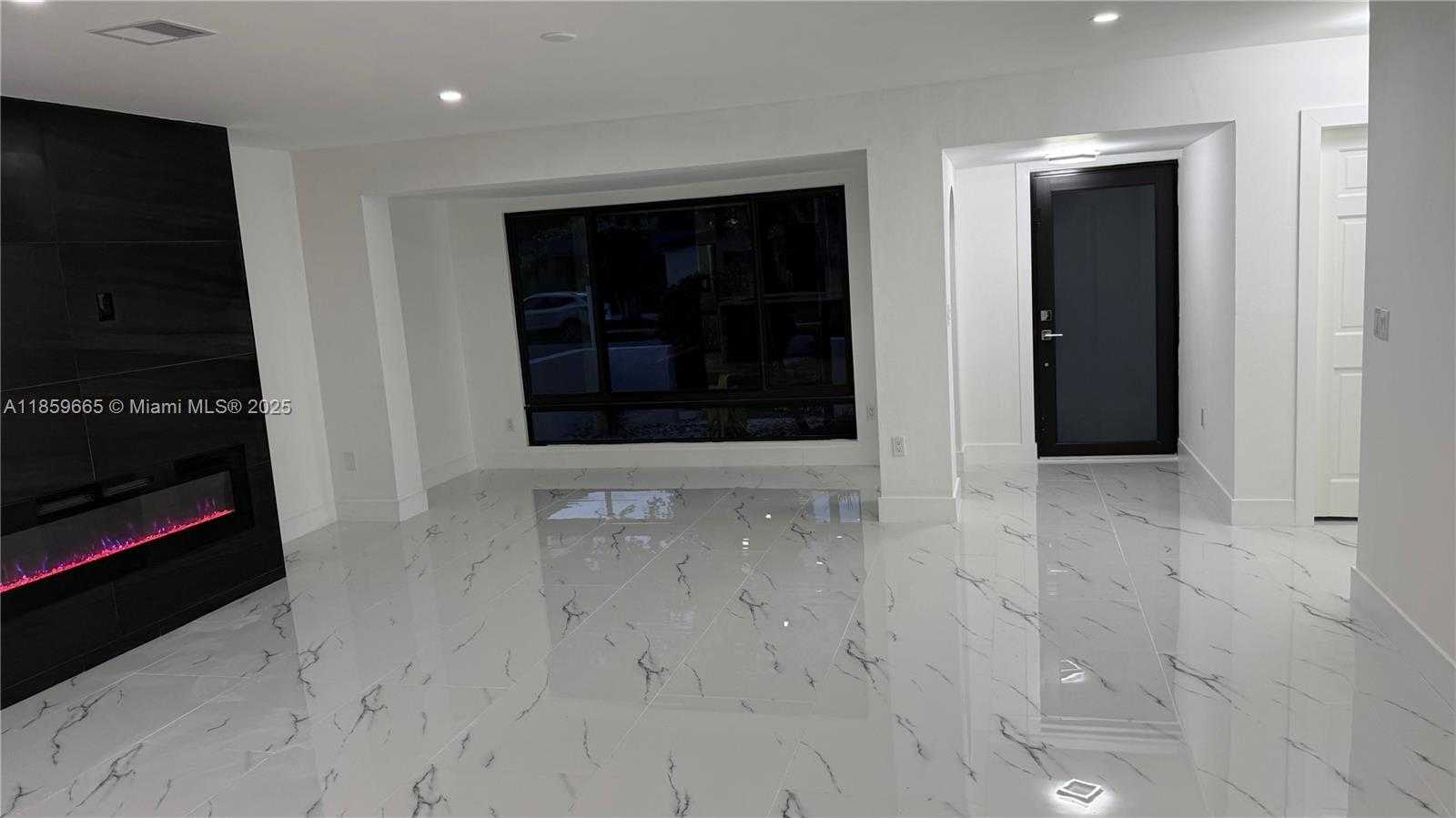 Small Image of 10500 NORTH WEST 2ND CT, Plantation Number 26