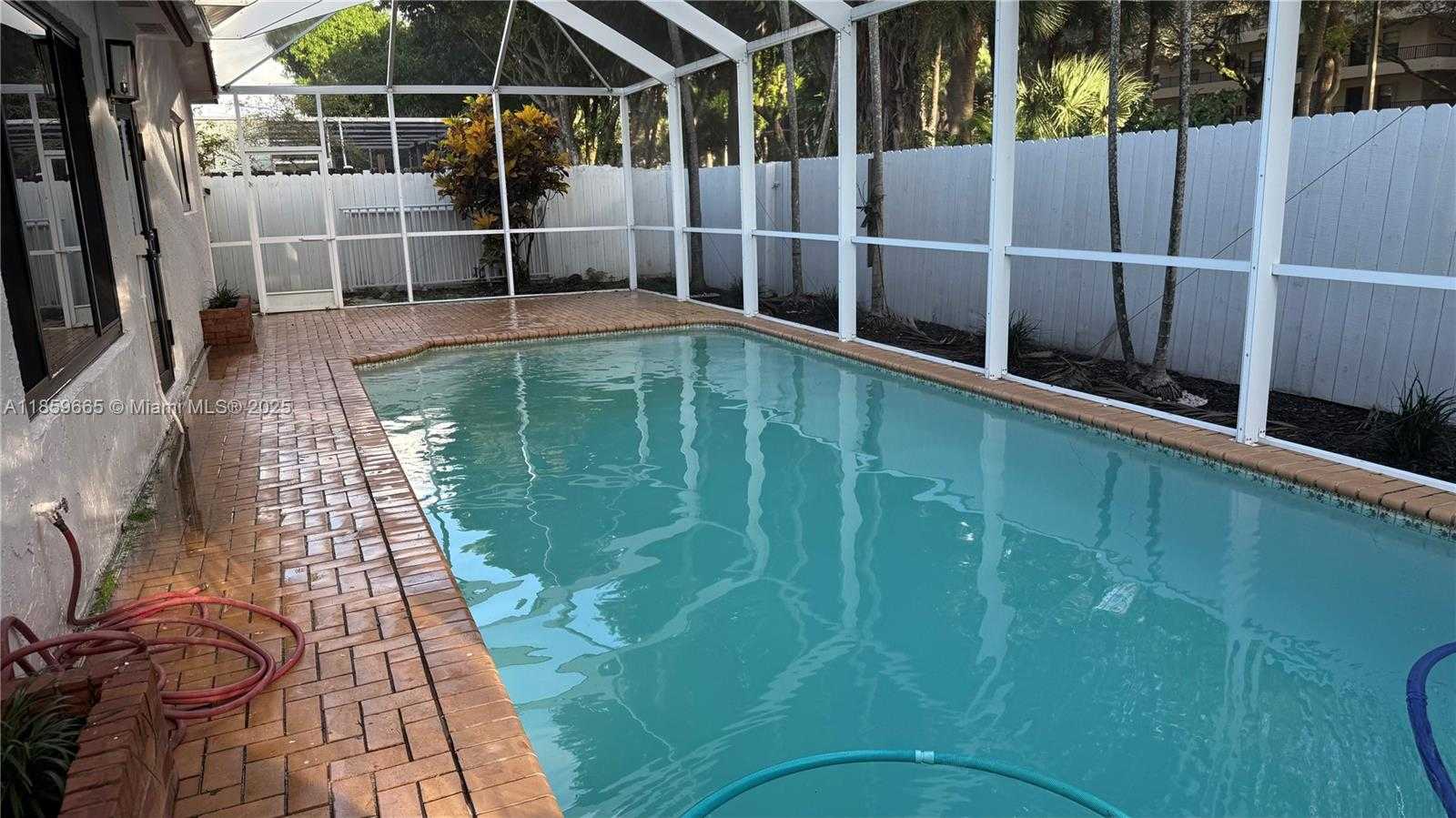 Small Image of 10500 NORTH WEST 2ND CT, Plantation Number 30