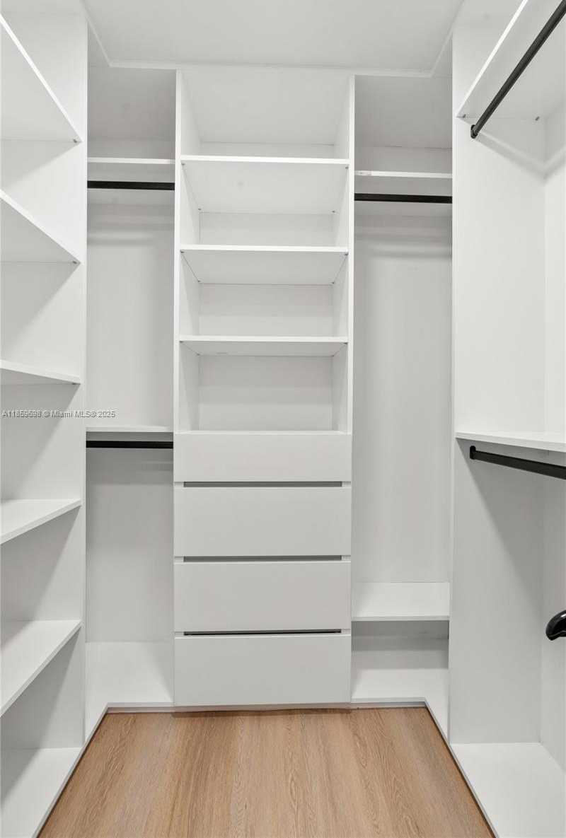 Small Image of 7560 SOUTH WEST 144TH ST, Palmetto Bay Number 29