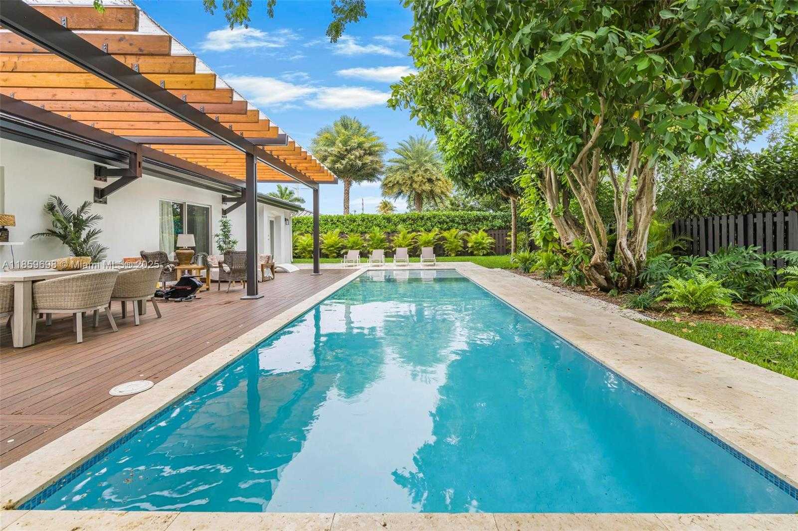 Small Image of 7560 SOUTH WEST 144TH ST, Palmetto Bay Number 49