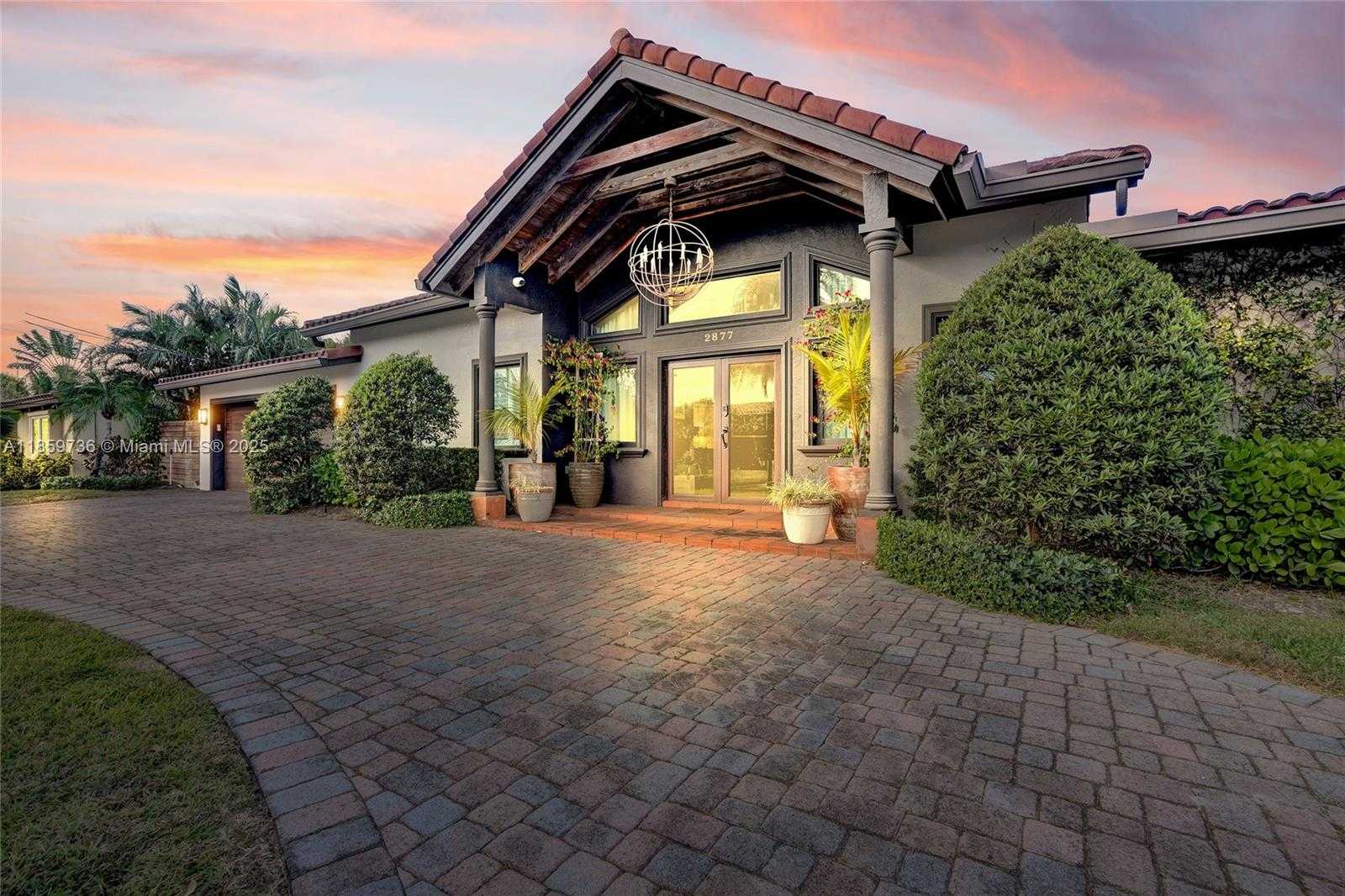 Small Image of 2877 NORTH EAST 29TH ST, Fort Lauderdale Number 2
