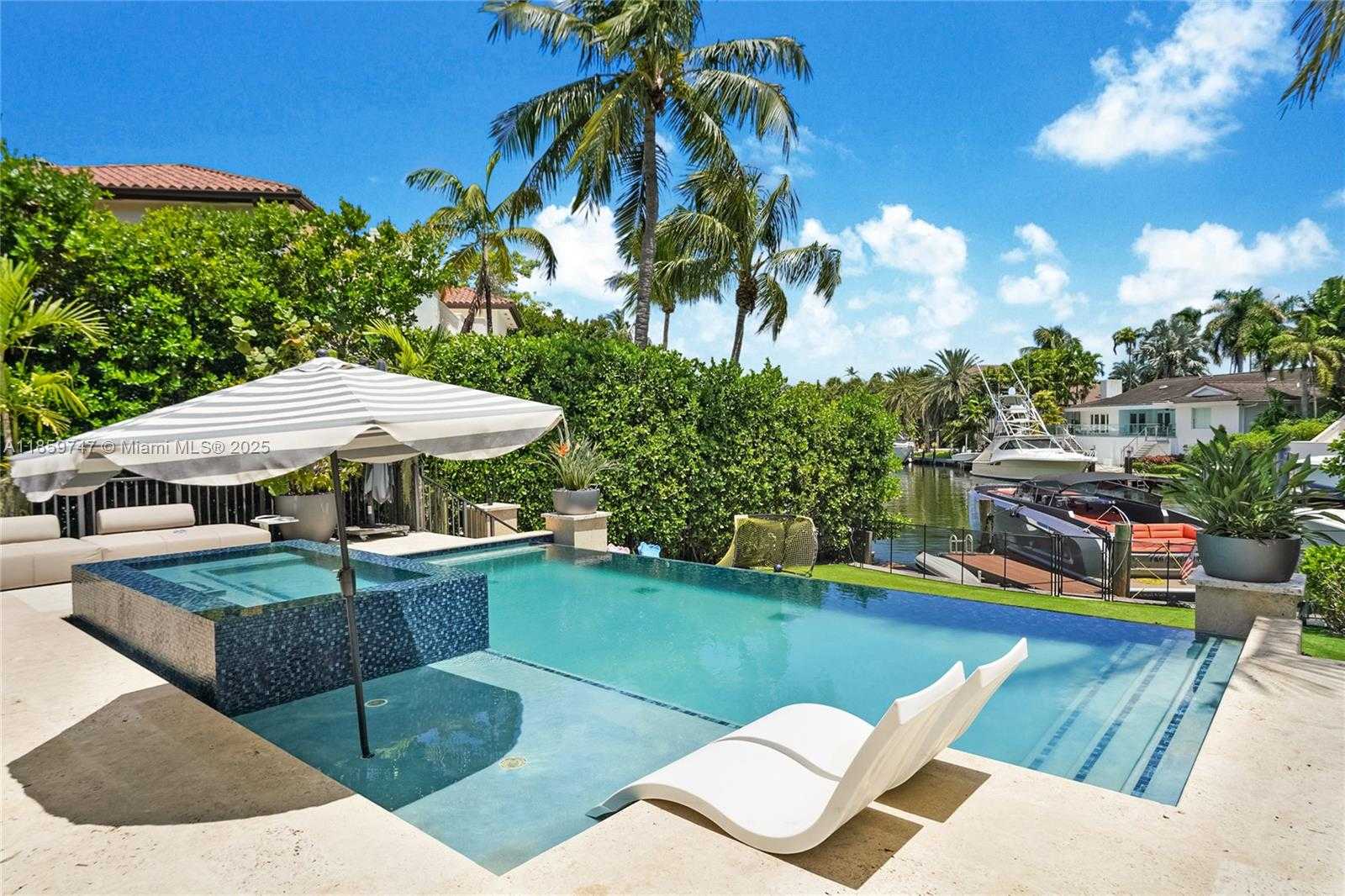 Small Image of 701 BELLA VISTA AVE, Coral Gables Number 16