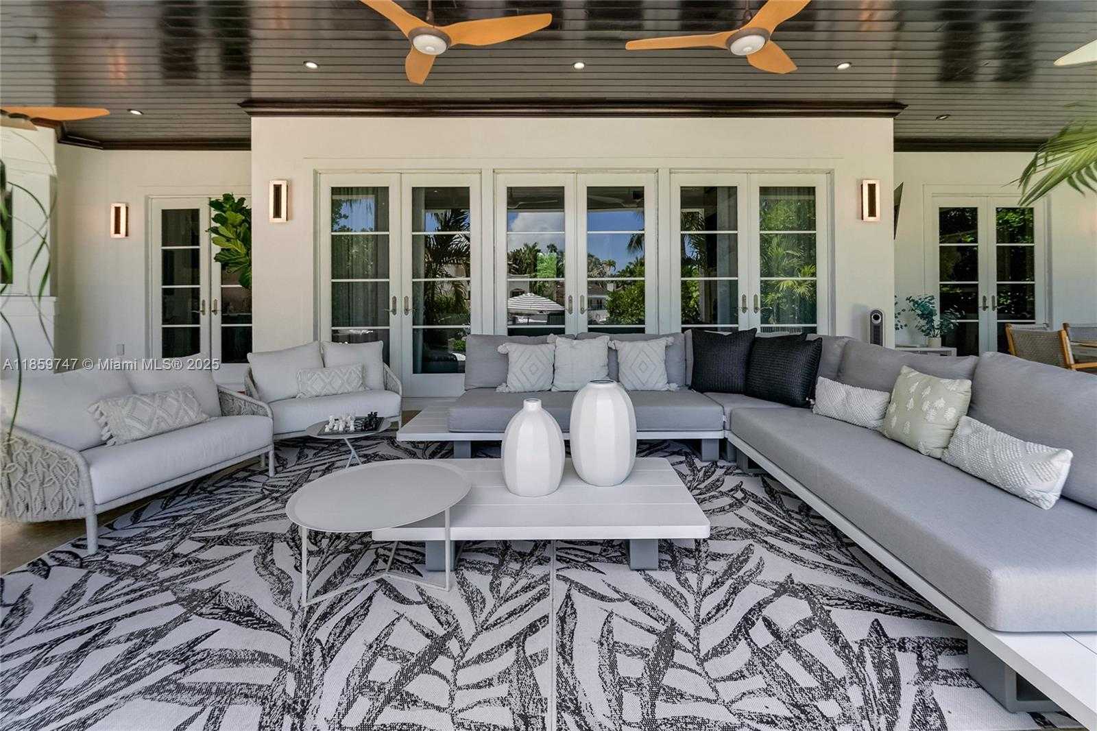 Small Image of 701 BELLA VISTA AVE, Coral Gables Number 37