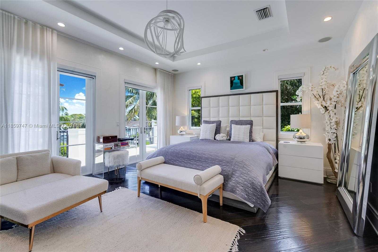 Small Image of 701 BELLA VISTA AVE, Coral Gables Number 38