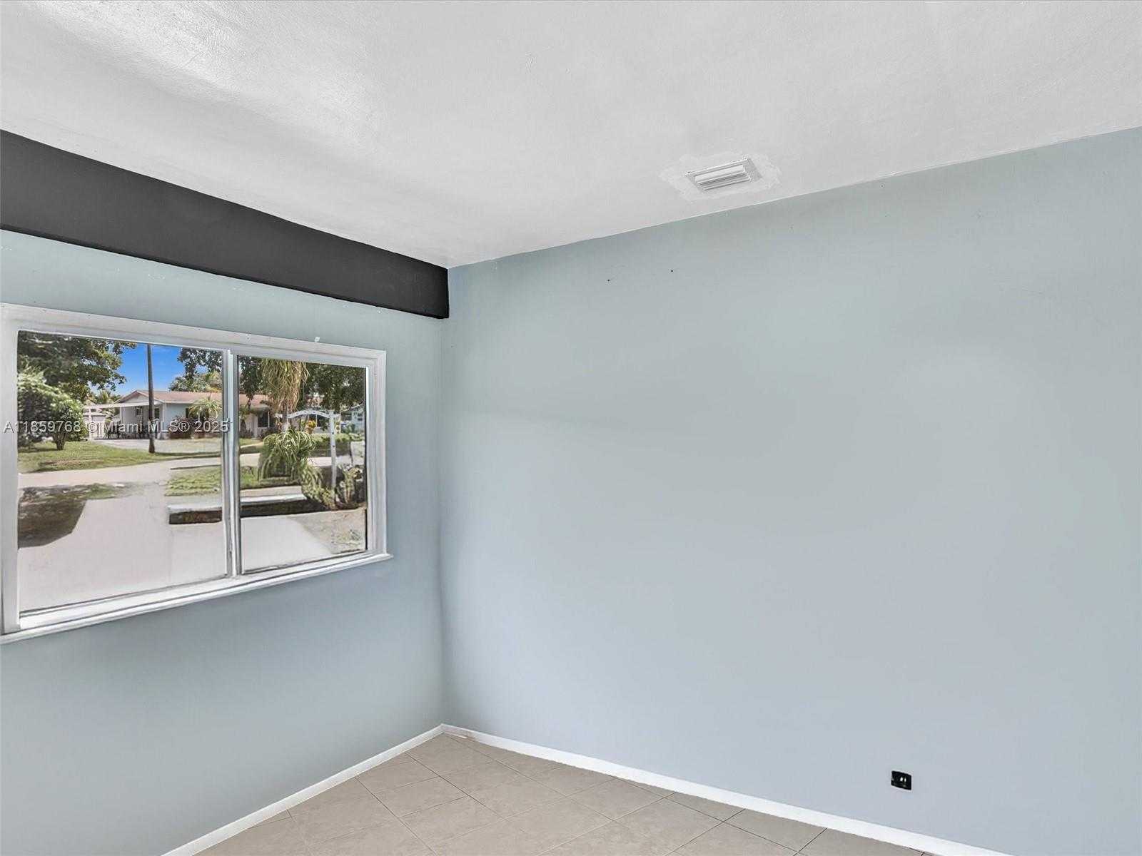 Small Image of 6472 JOHNSON ST, Hollywood Number 34
