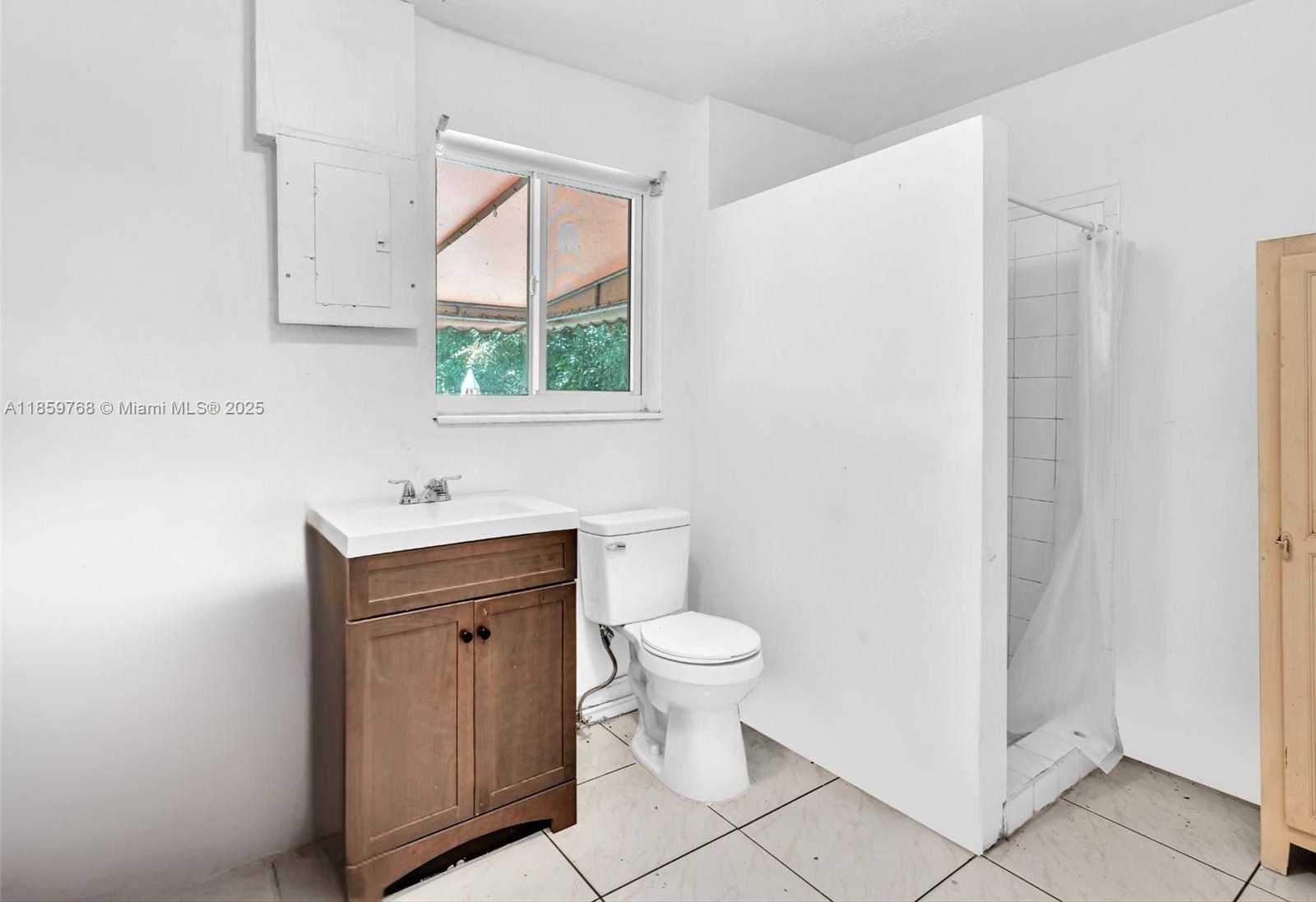 Small Image of 6472 JOHNSON ST, Hollywood Number 38