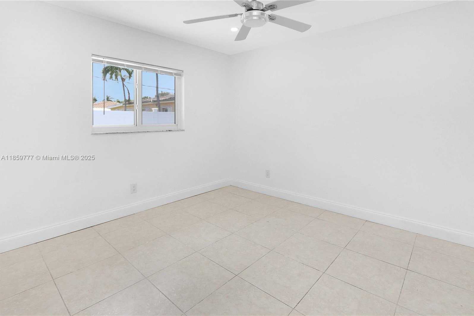 Small Image of 1110 SOUTH 14TH AVE, Hollywood Number 23