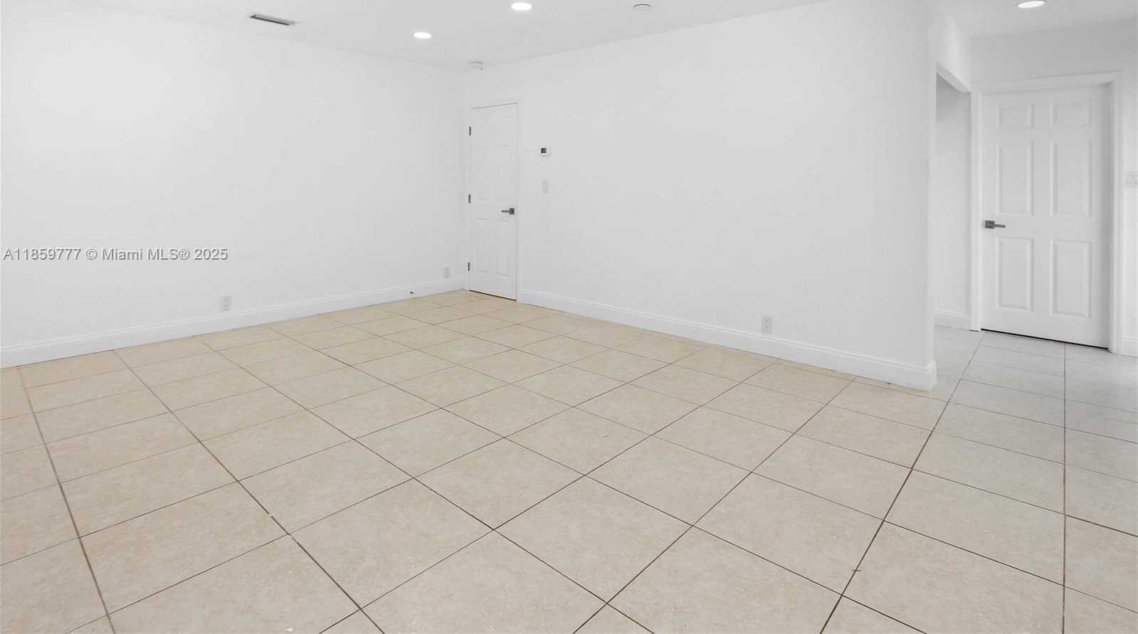 Small Image of 1110 SOUTH 14TH AVE, Hollywood Number 28