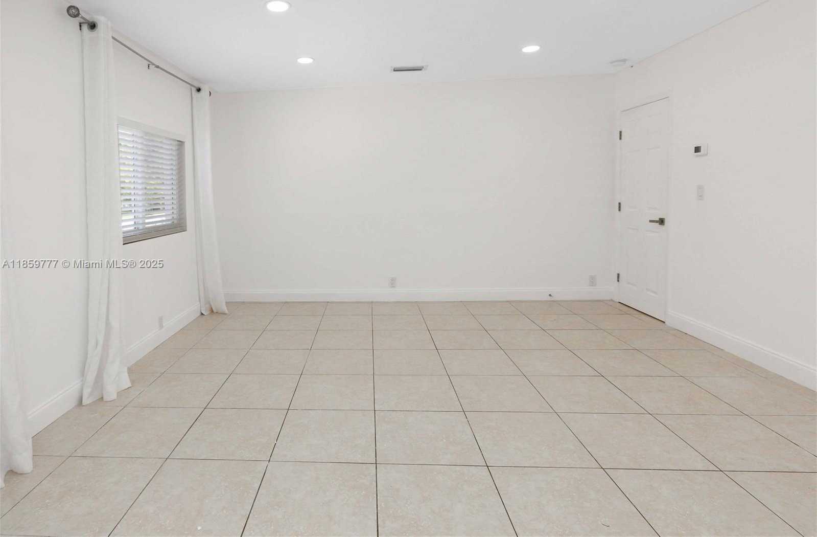 Small Image of 1110 SOUTH 14TH AVE, Hollywood Number 29