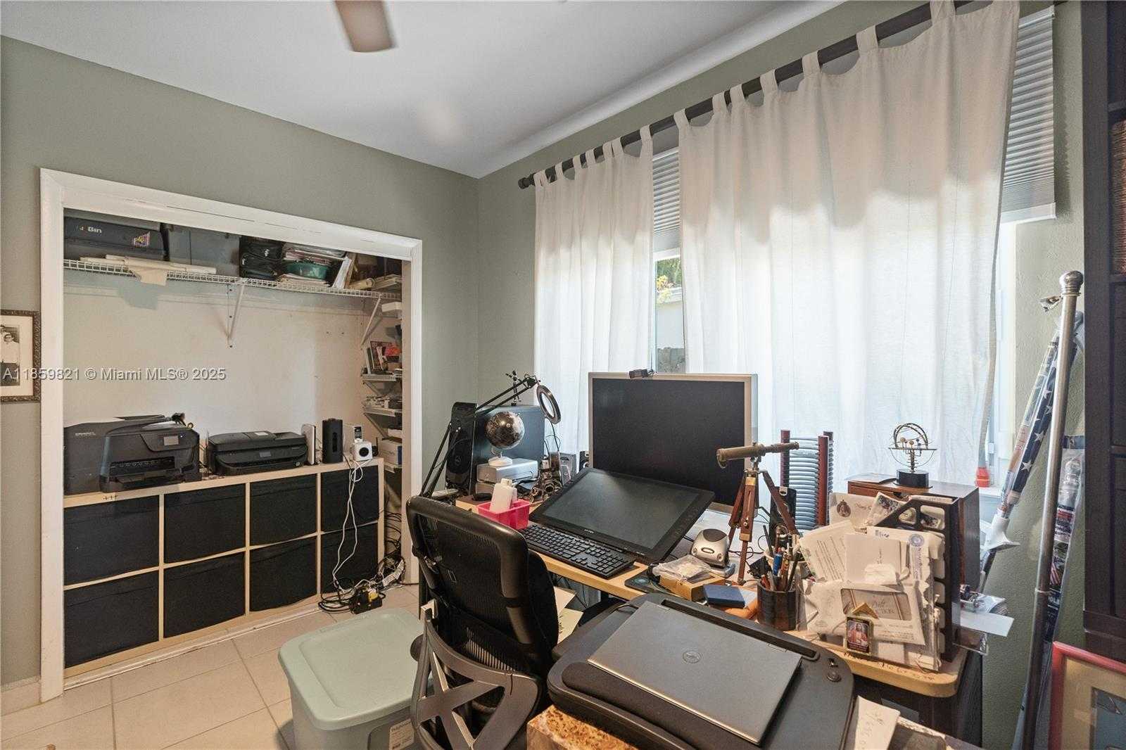 Small Image of 7528 HISPANOLA AVE, North Bay Village Number 33