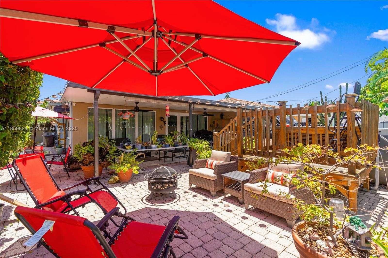 Small Image of 7528 HISPANOLA AVE, North Bay Village Number 41