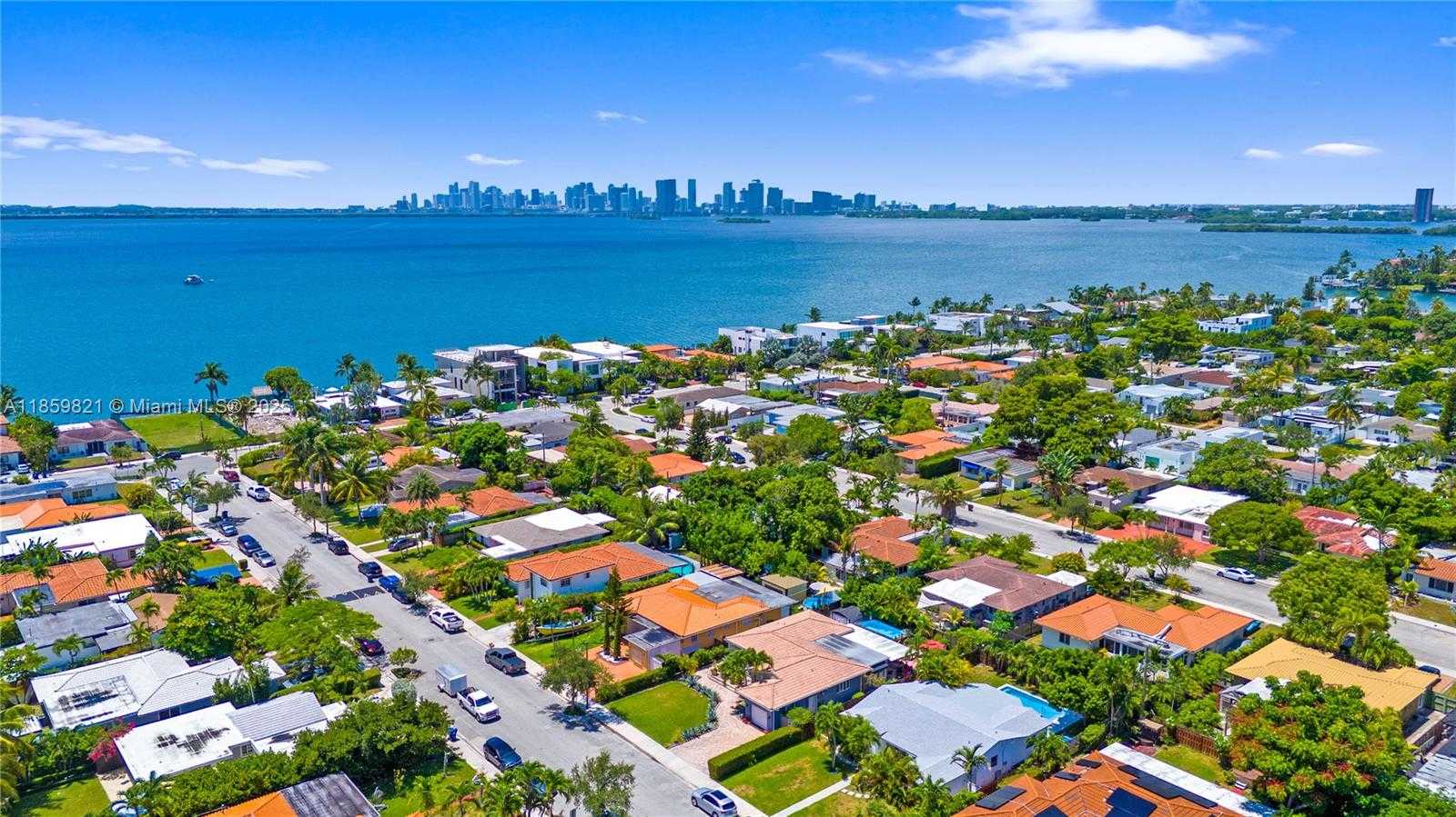 Small Image of 7528 HISPANOLA AVE, North Bay Village Number 48
