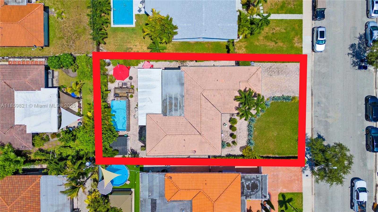 Small Image of 7528 HISPANOLA AVE, North Bay Village Number 5