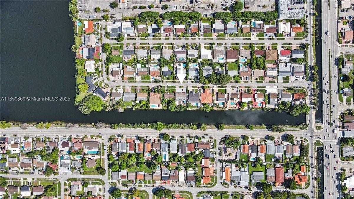Small Image of 528 WEST 45TH PL, Hialeah Number 8