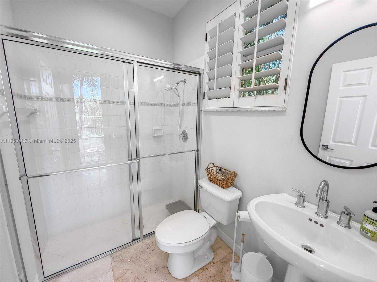 Small Image of 2514 POINCIANA DR, Weston Number 54