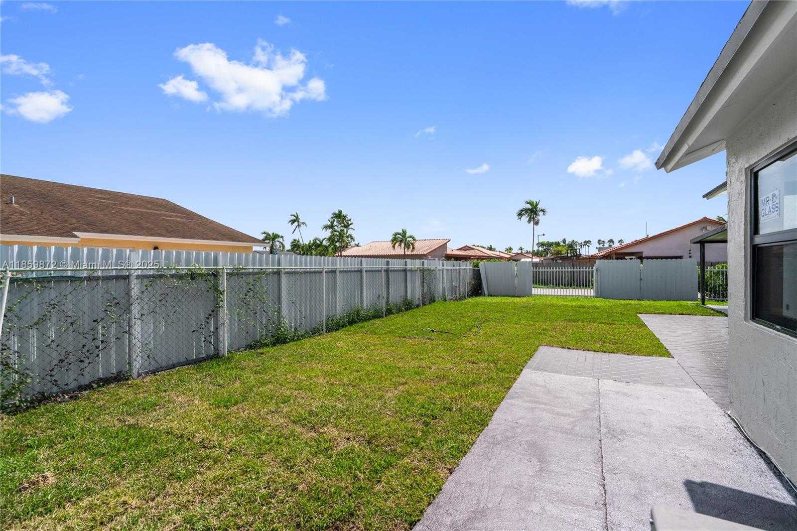 Small Image of 9837 SOUTH WEST 7TH ST, Miami Number 10