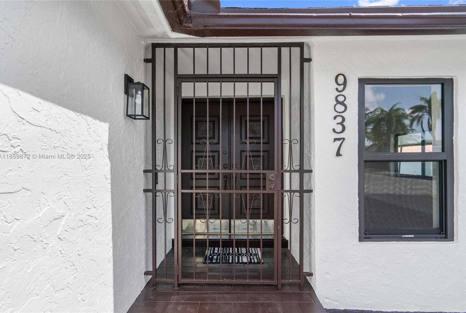 Small Image of 9837 SOUTH WEST 7TH ST, Miami Number 12