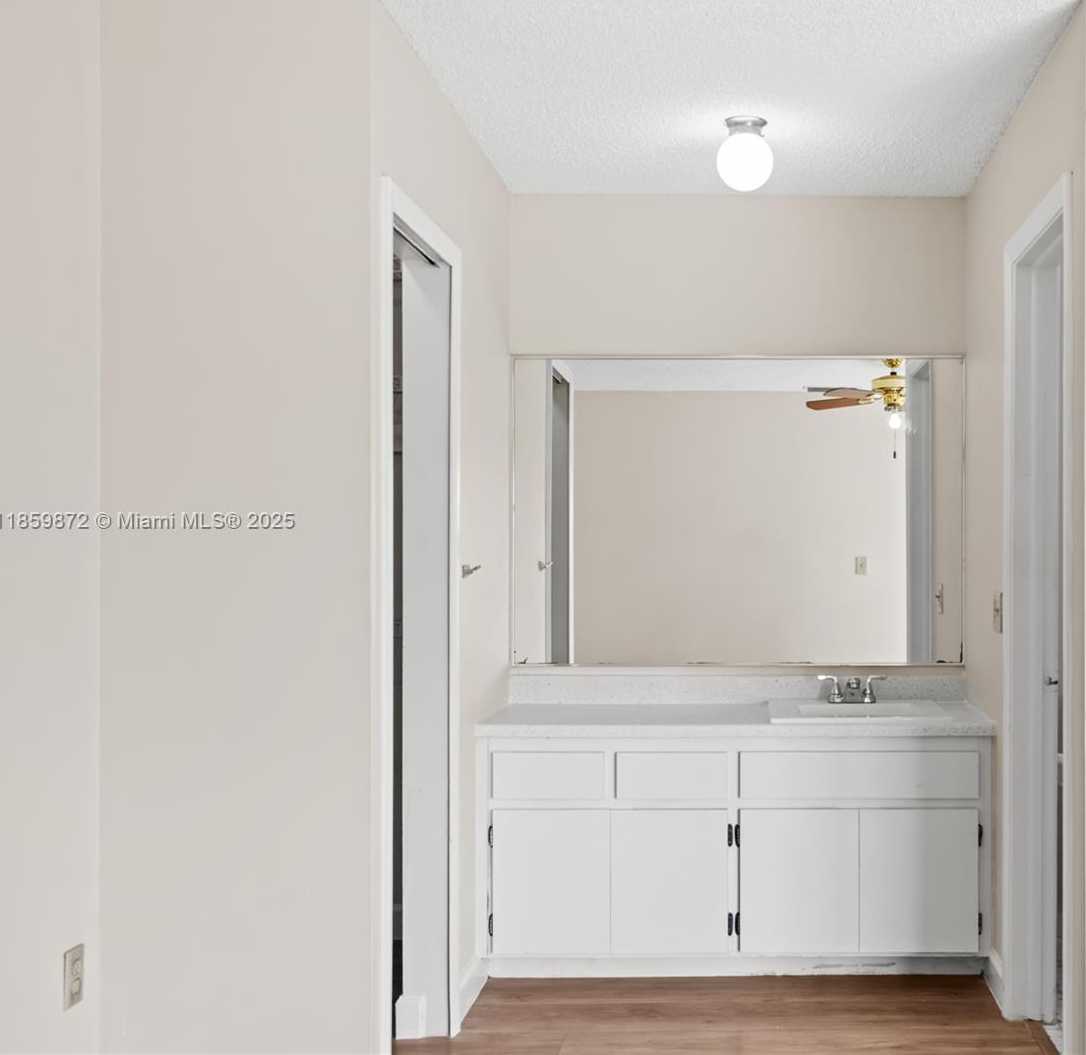 Small Image of 9837 SOUTH WEST 7TH ST, Miami Number 40