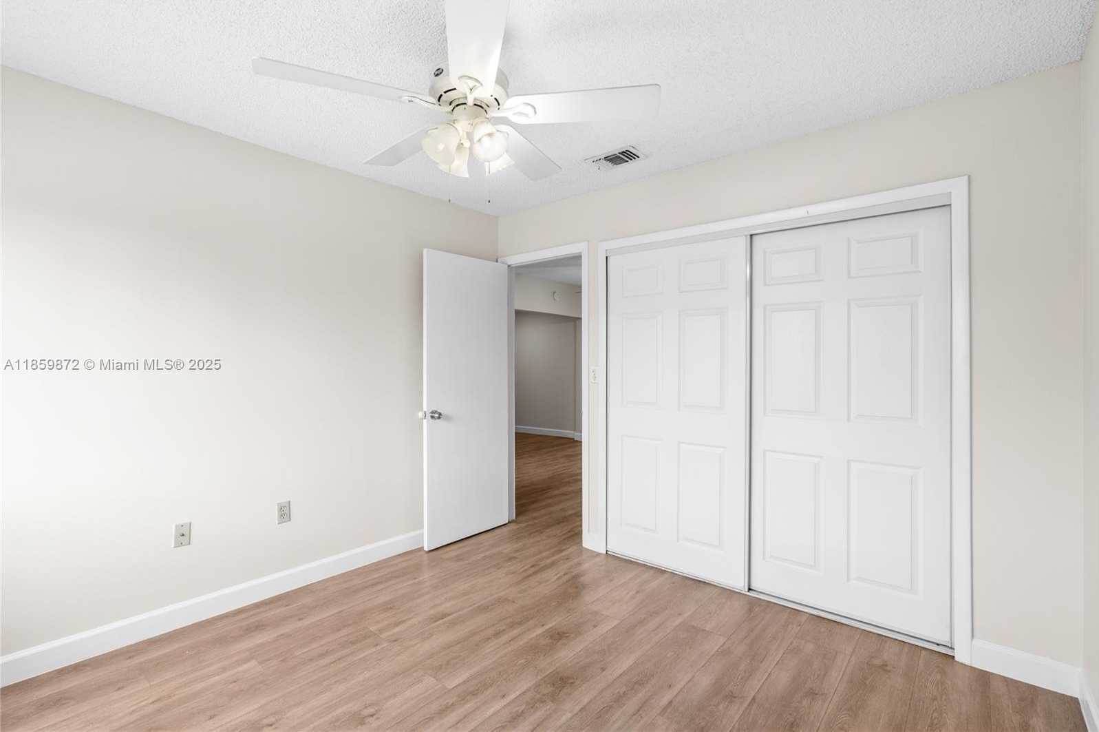 Small Image of 9837 SOUTH WEST 7TH ST, Miami Number 43