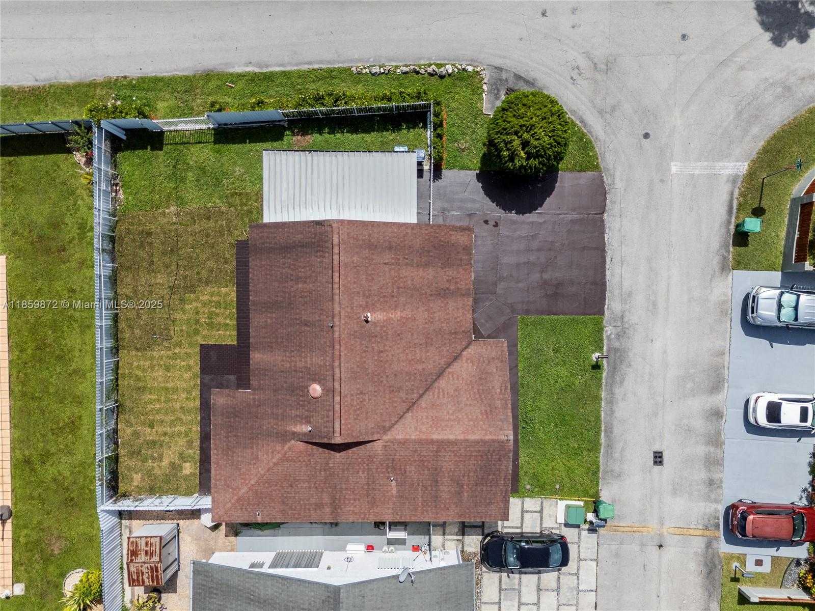 Small Image of 9837 SOUTH WEST 7TH ST, Miami Number 54