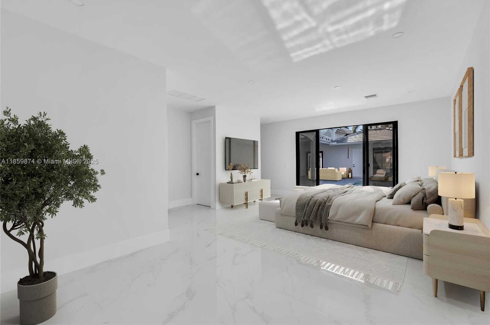 Small Image of 2530 MONTCLAIRE CIR, Weston Number 12