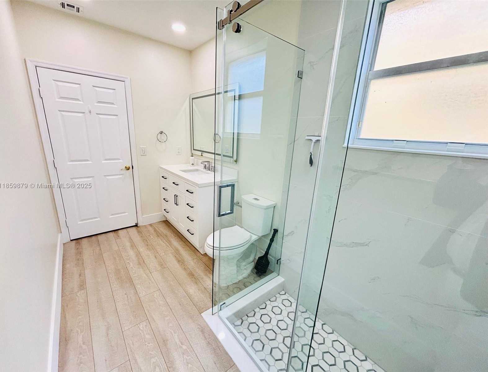 Small Image of 5044 SOUTH WEST 164TH AVE, Miramar Number 17
