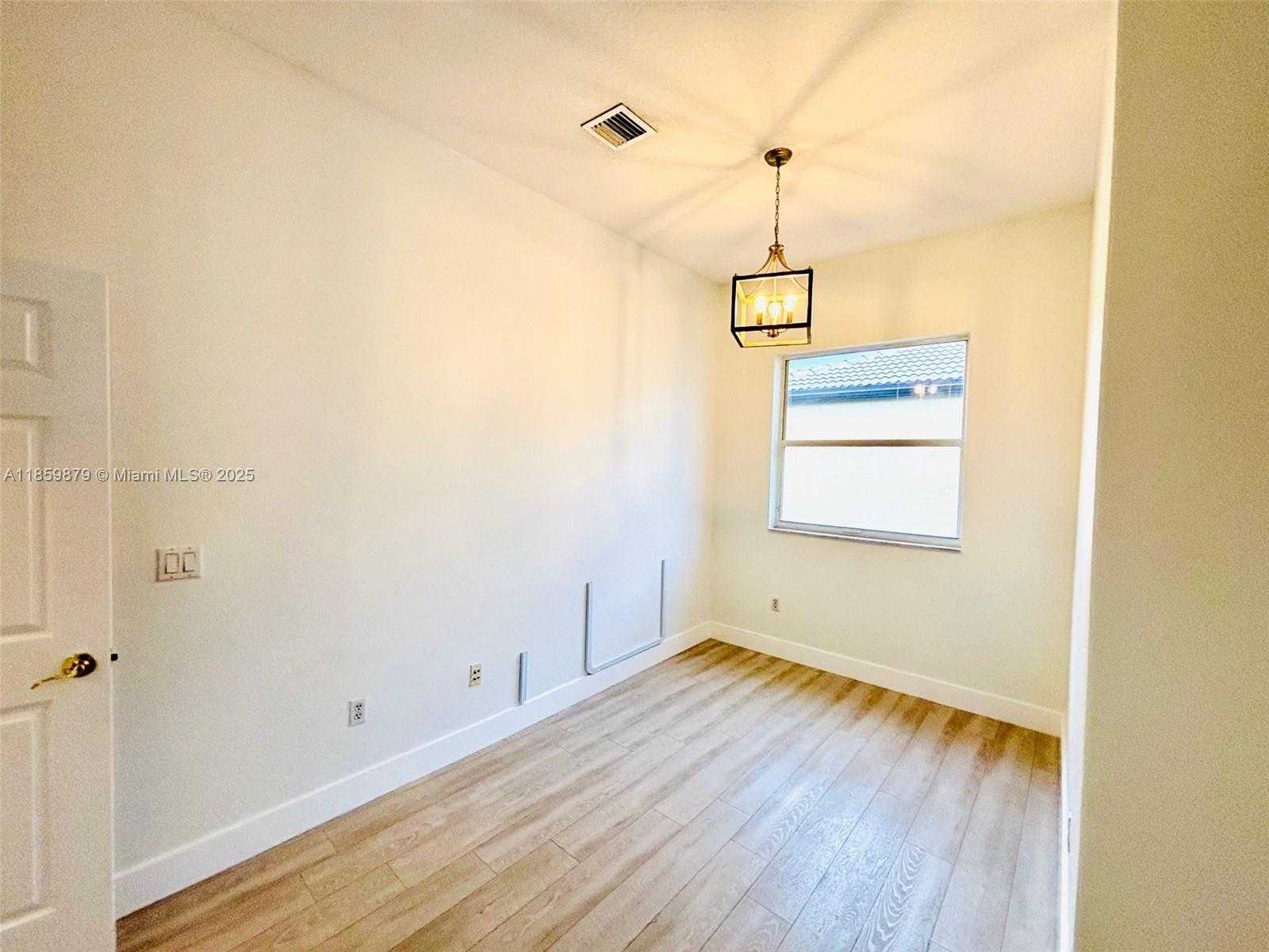 Small Image of 5044 SOUTH WEST 164TH AVE, Miramar Number 23