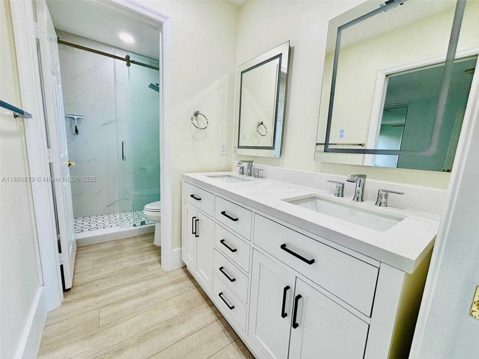 Small Image of 5044 SOUTH WEST 164TH AVE, Miramar Number 31