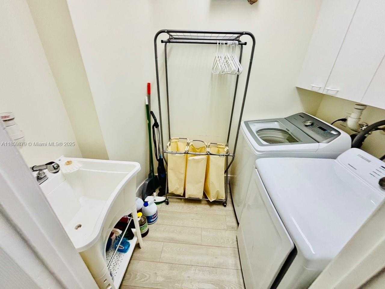 Small Image of 5044 SOUTH WEST 164TH AVE, Miramar Number 33