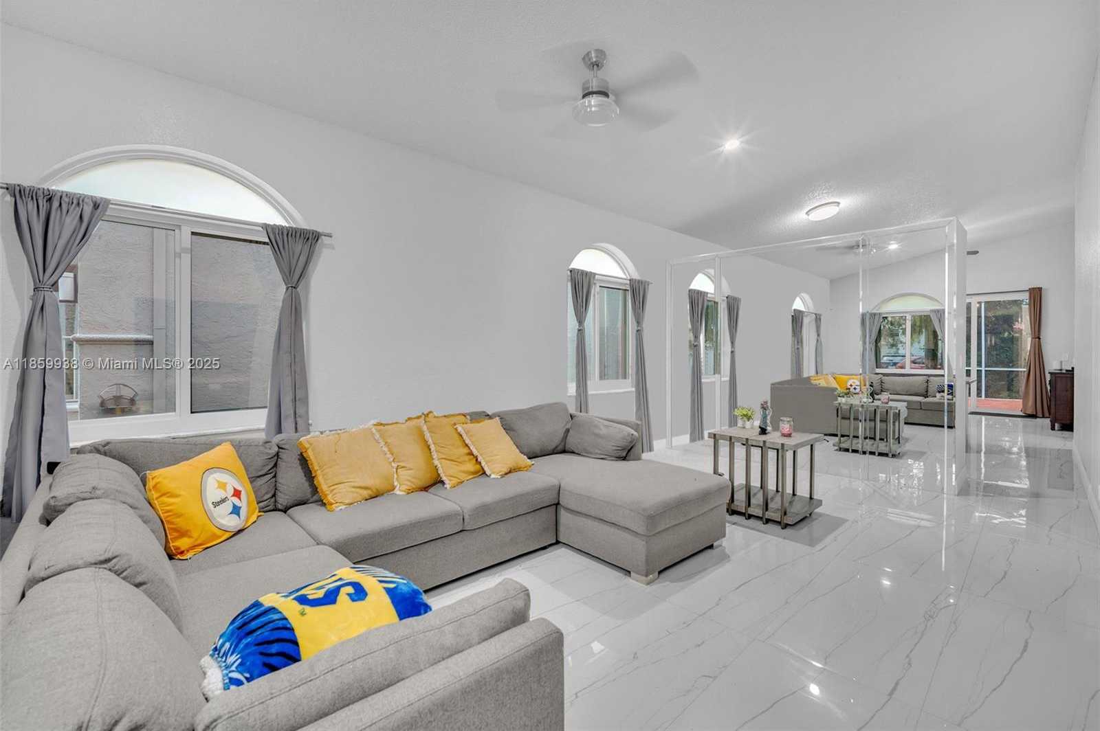 Small Image of 544 NORTH WEST 159TH LN, Pembroke Pines Number 10
