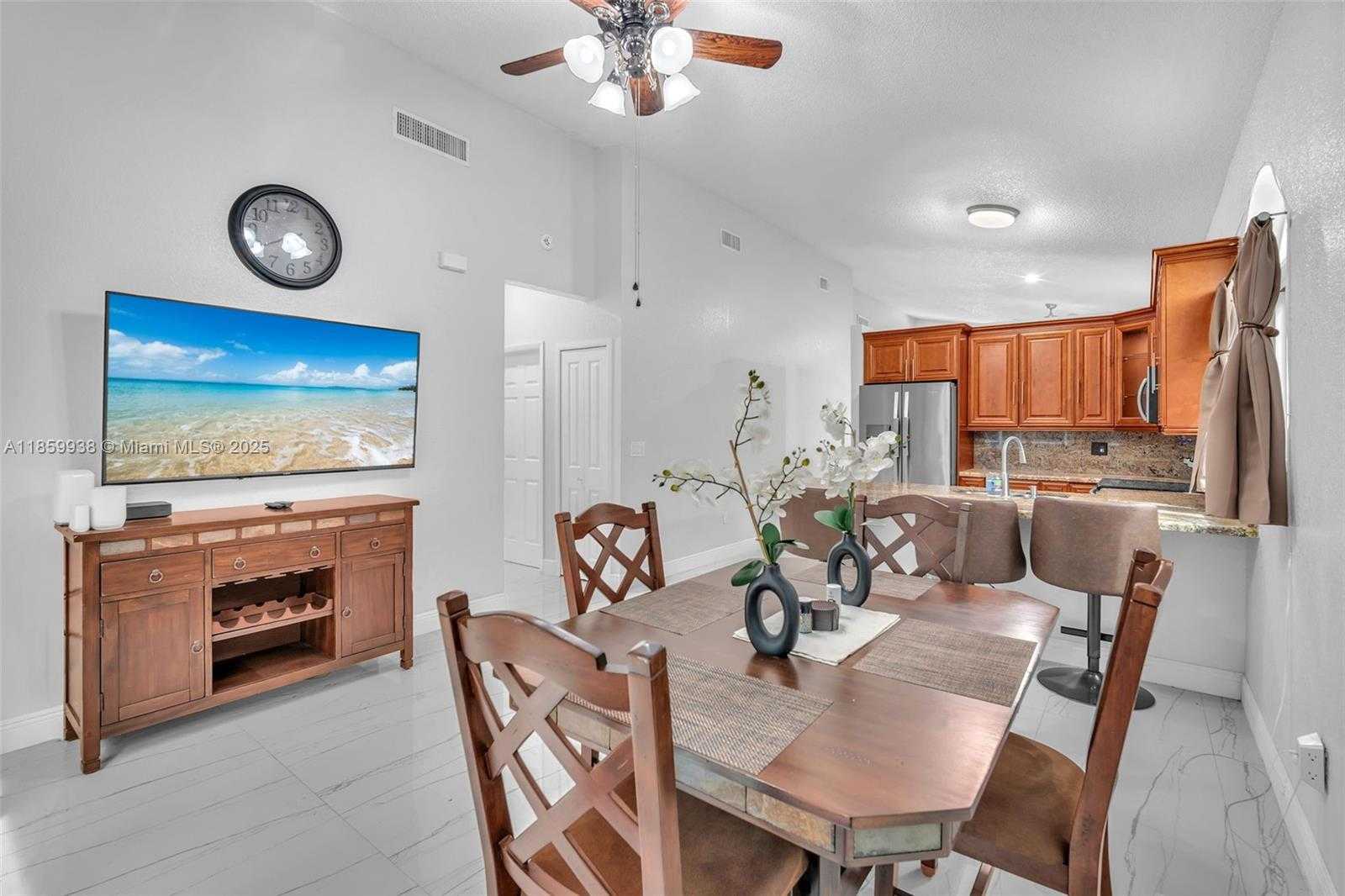 Small Image of 544 NORTH WEST 159TH LN, Pembroke Pines Number 15