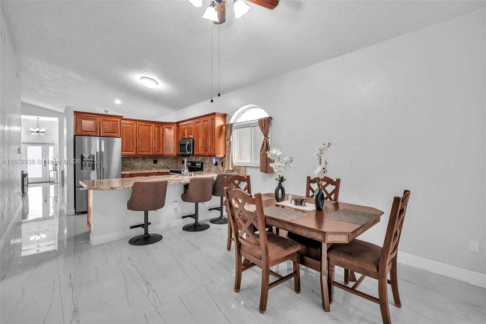 Small Image of 544 NORTH WEST 159TH LN, Pembroke Pines Number 17