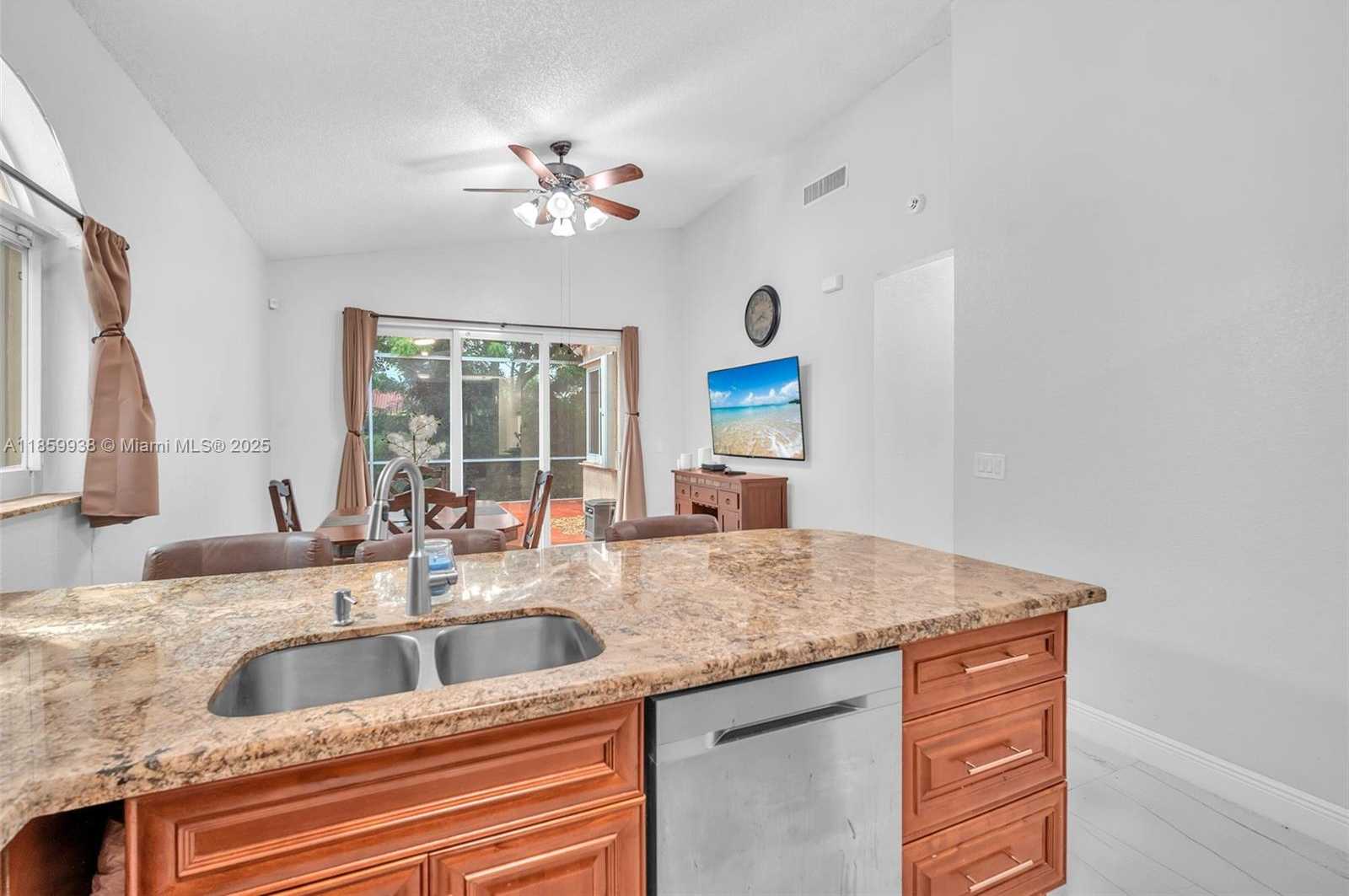Small Image of 544 NORTH WEST 159TH LN, Pembroke Pines Number 19