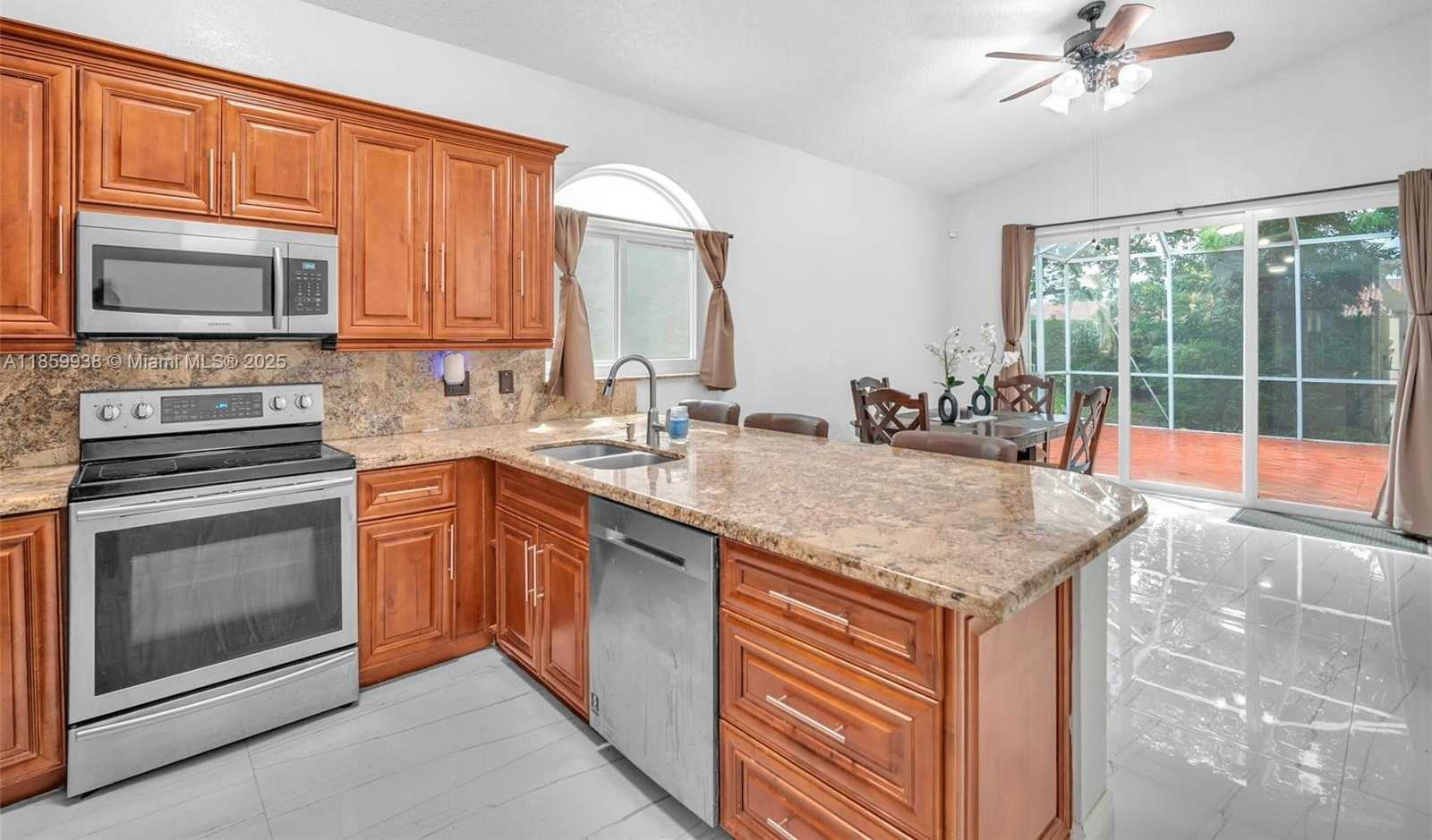 Small Image of 544 NORTH WEST 159TH LN, Pembroke Pines Number 20