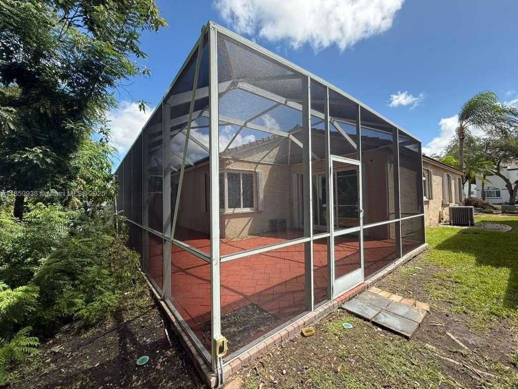 Small Image of 544 NORTH WEST 159TH LN, Pembroke Pines Number 34