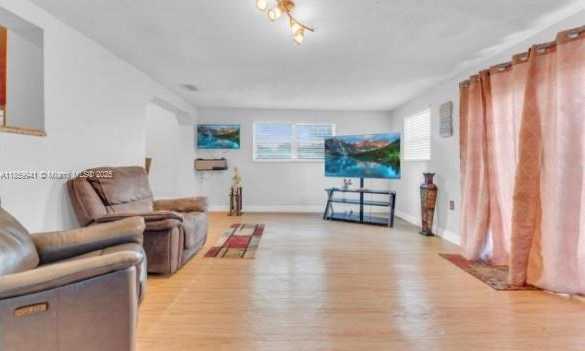 Small Image of 3738 NORTH WEST 207TH DR, Miami Gardens Number 8