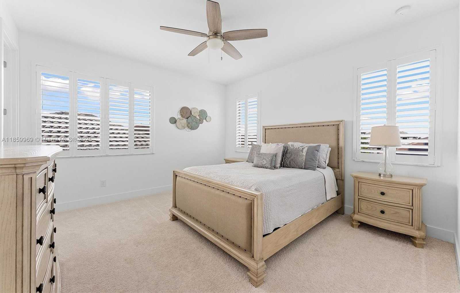 Small Image of 4406 SOUTH WEST 176TH AVE, Miramar Number 31