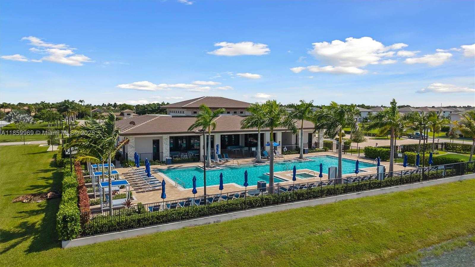 Small Image of 4406 SOUTH WEST 176TH AVE, Miramar Number 60