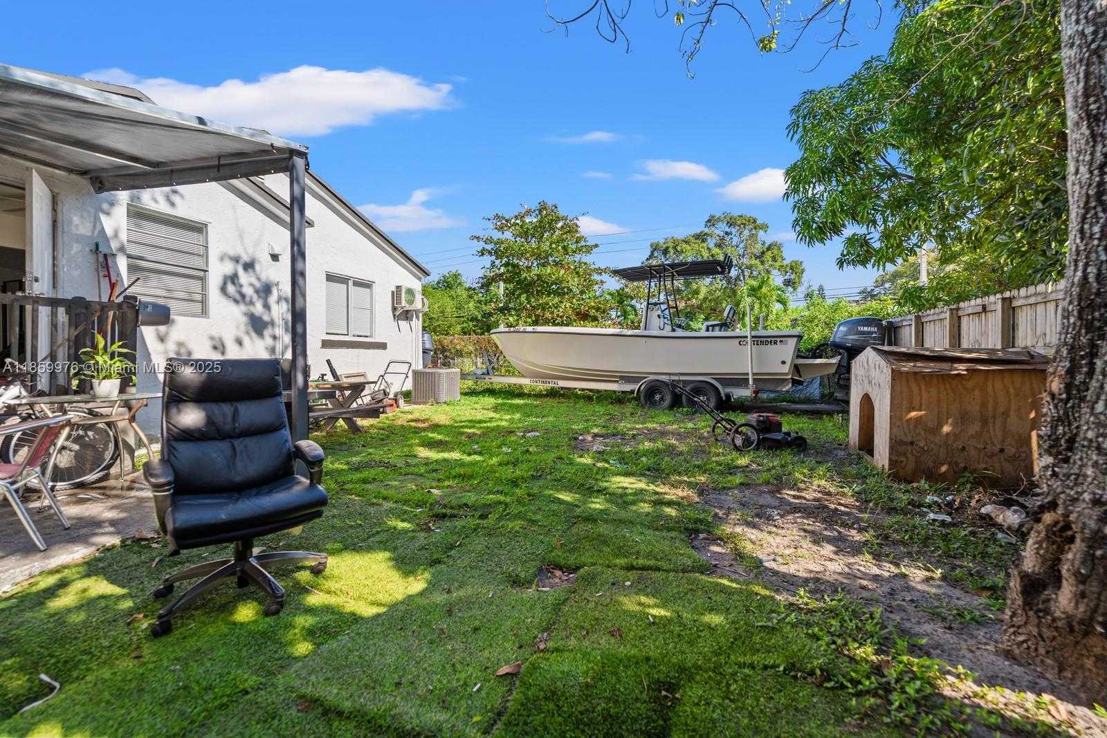 Small Image of 1304 NORTH WEST 43RD ST, Miami Number 18