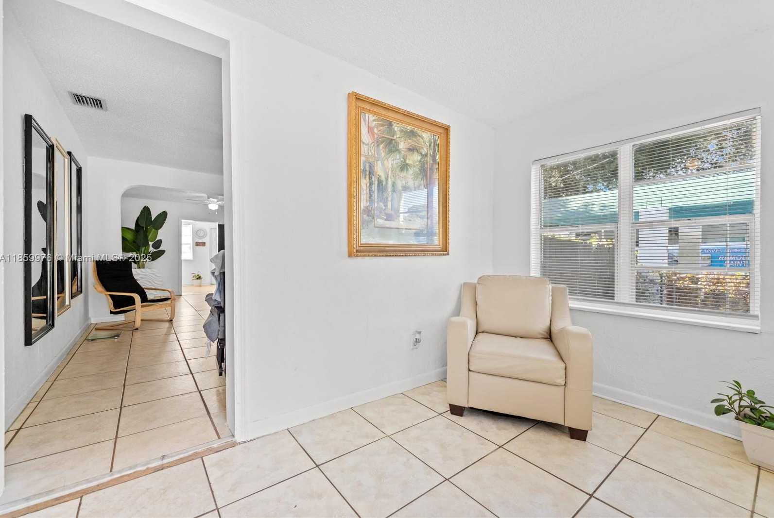 Small Image of 1304 NORTH WEST 43RD ST, Miami Number 5