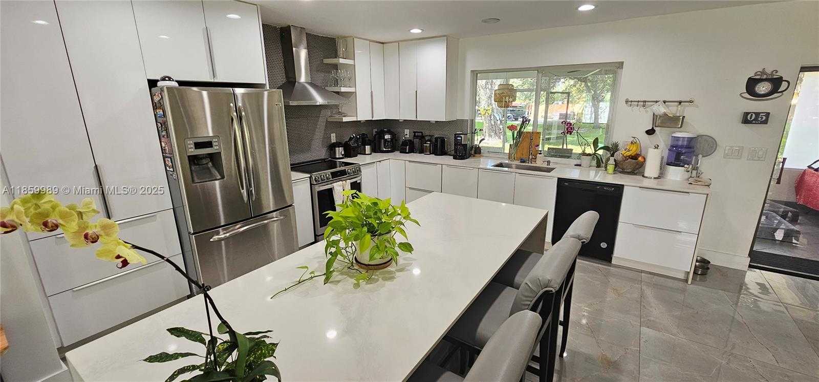Small Image of 1670 SOUTH WEST 139TH AVE, Davie Number 12