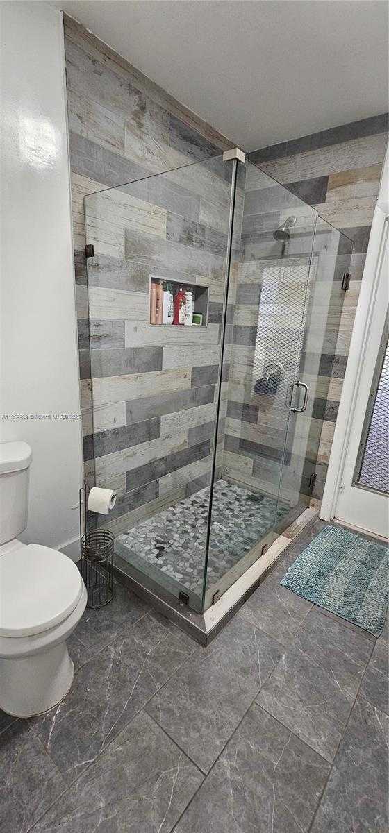 Small Image of 1670 SOUTH WEST 139TH AVE, Davie Number 18