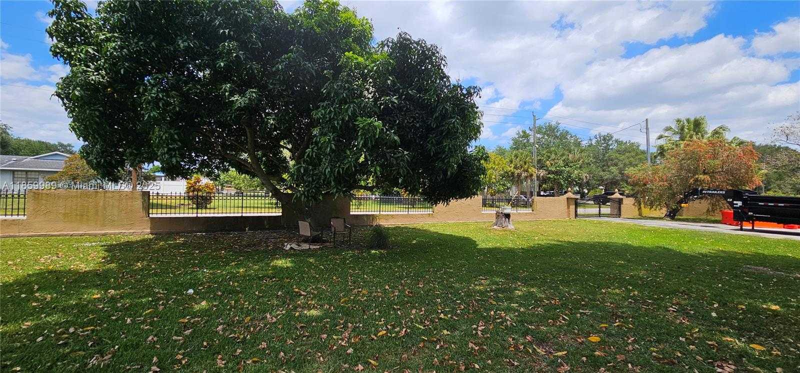 Small Image of 1670 SOUTH WEST 139TH AVE, Davie Number 40