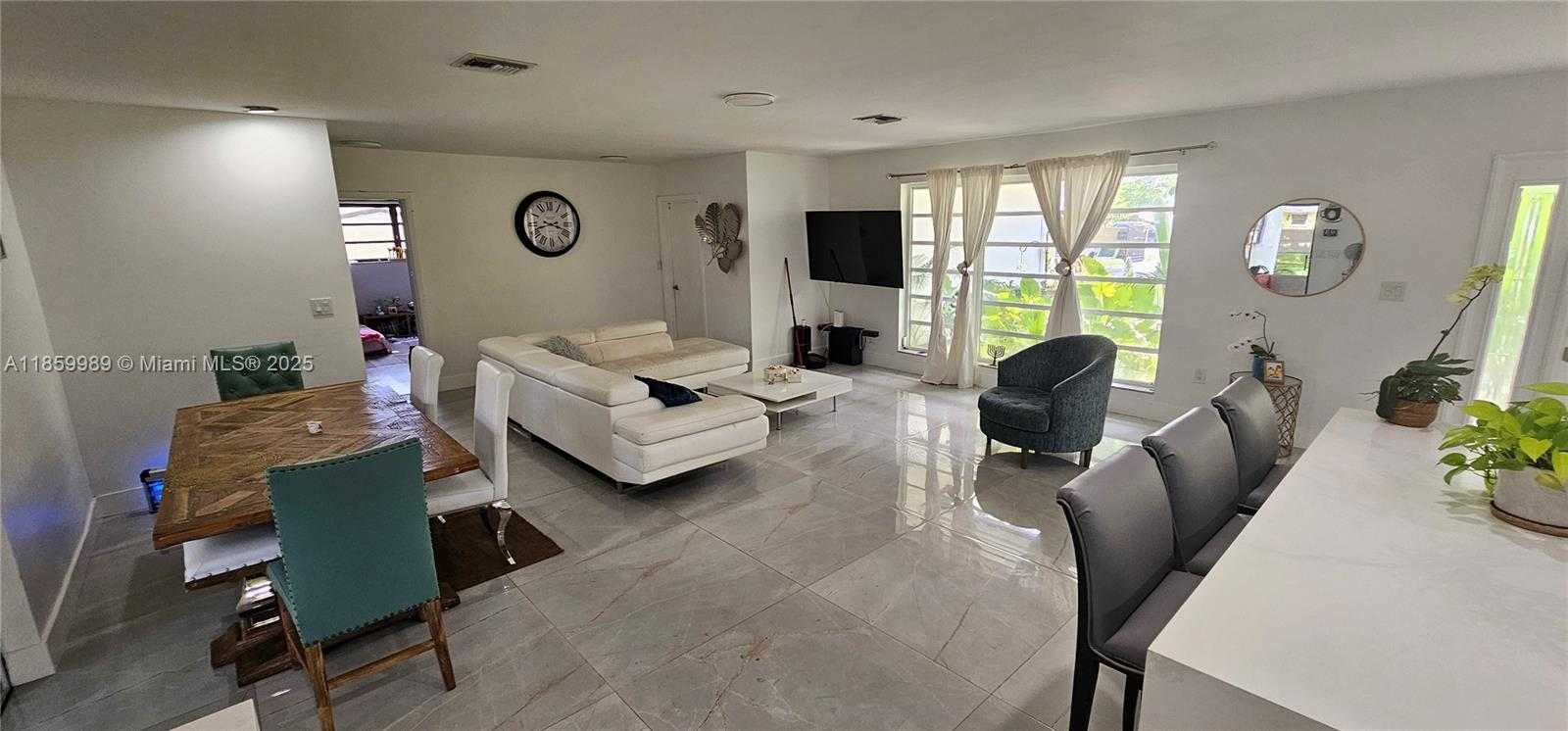 Small Image of 1670 SOUTH WEST 139TH AVE, Davie Number 8