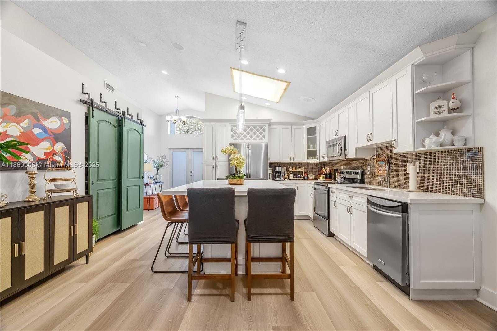 Small Image of 10048 SOUTH WEST 222ND ST, Cutler Bay Number 10