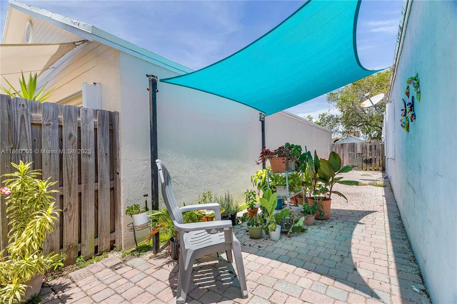 Small Image of 10048 SOUTH WEST 222ND ST, Cutler Bay Number 25
