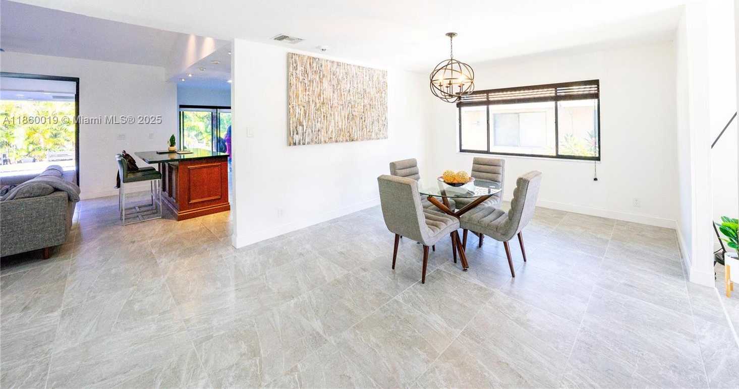 Small Image of 3950 NORTH WEST 73RD AVE, Lauderhill Number 10
