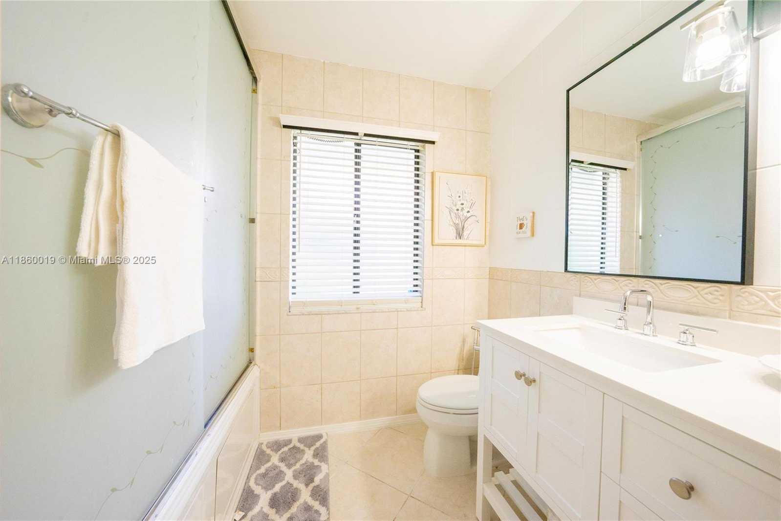 Small Image of 3950 NORTH WEST 73RD AVE, Lauderhill Number 33